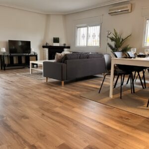 woonkamer-casavivalavida-villa-villahuren-vakantie-huishuren-tehuur-8persoons-costablanca-spanje